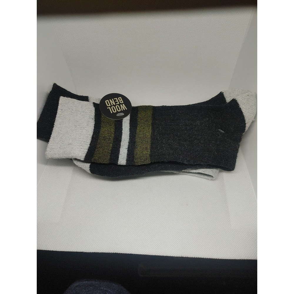 2 pairs of K. Bell Men’s Wool Blend Patterned Dress Socks